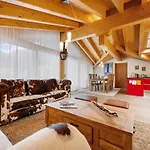 아파트 Ruetschi-7 By Interhome